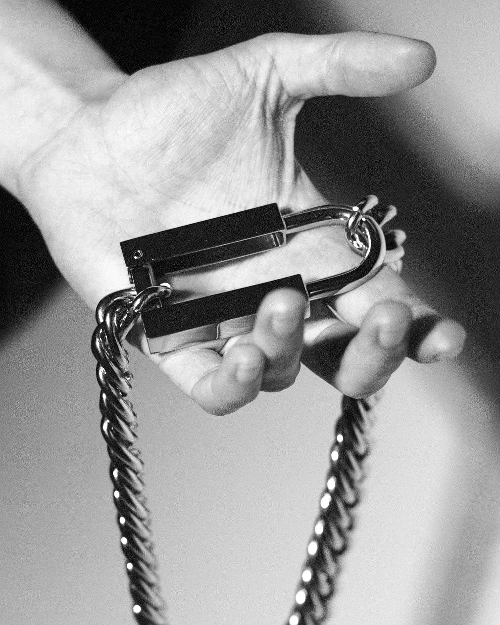 Adelaide Signature Lock Chain
